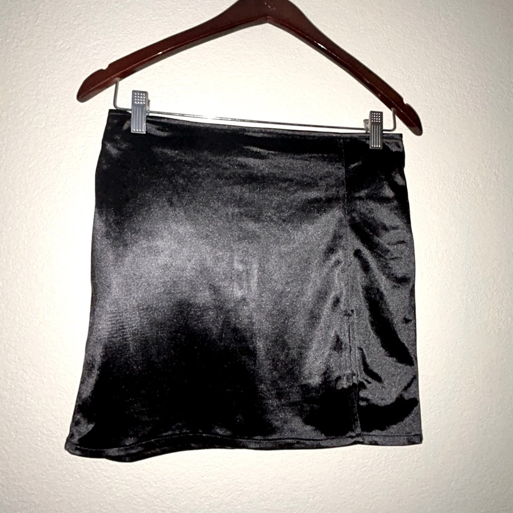 Black mini skirt